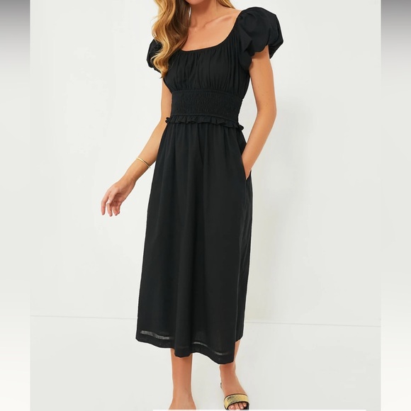 POMANDER PLACEBlack Puff Sleeve Flynn Dress
